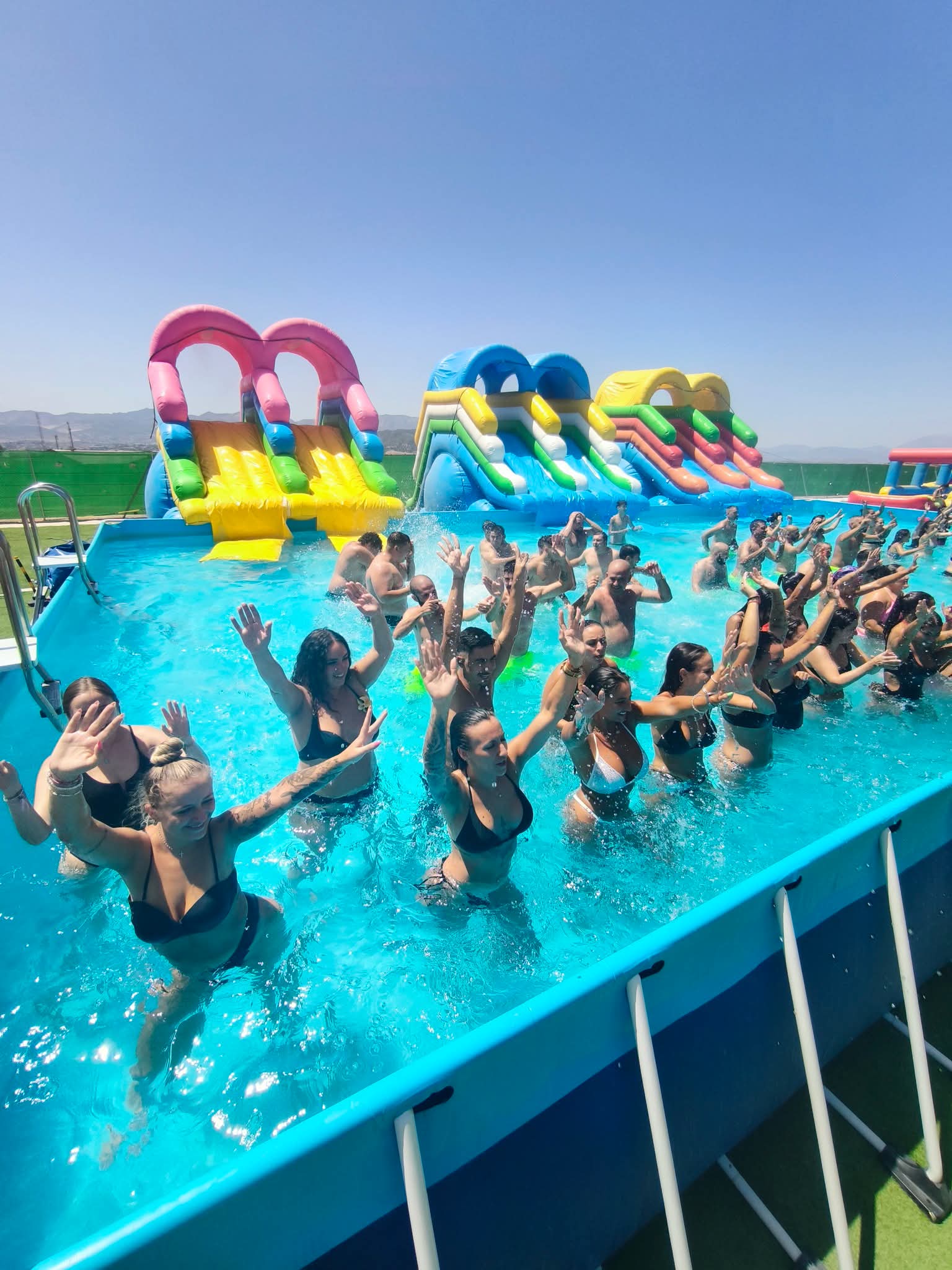 Disfruta de la mejor Pool Party de Málaga en Yujuland