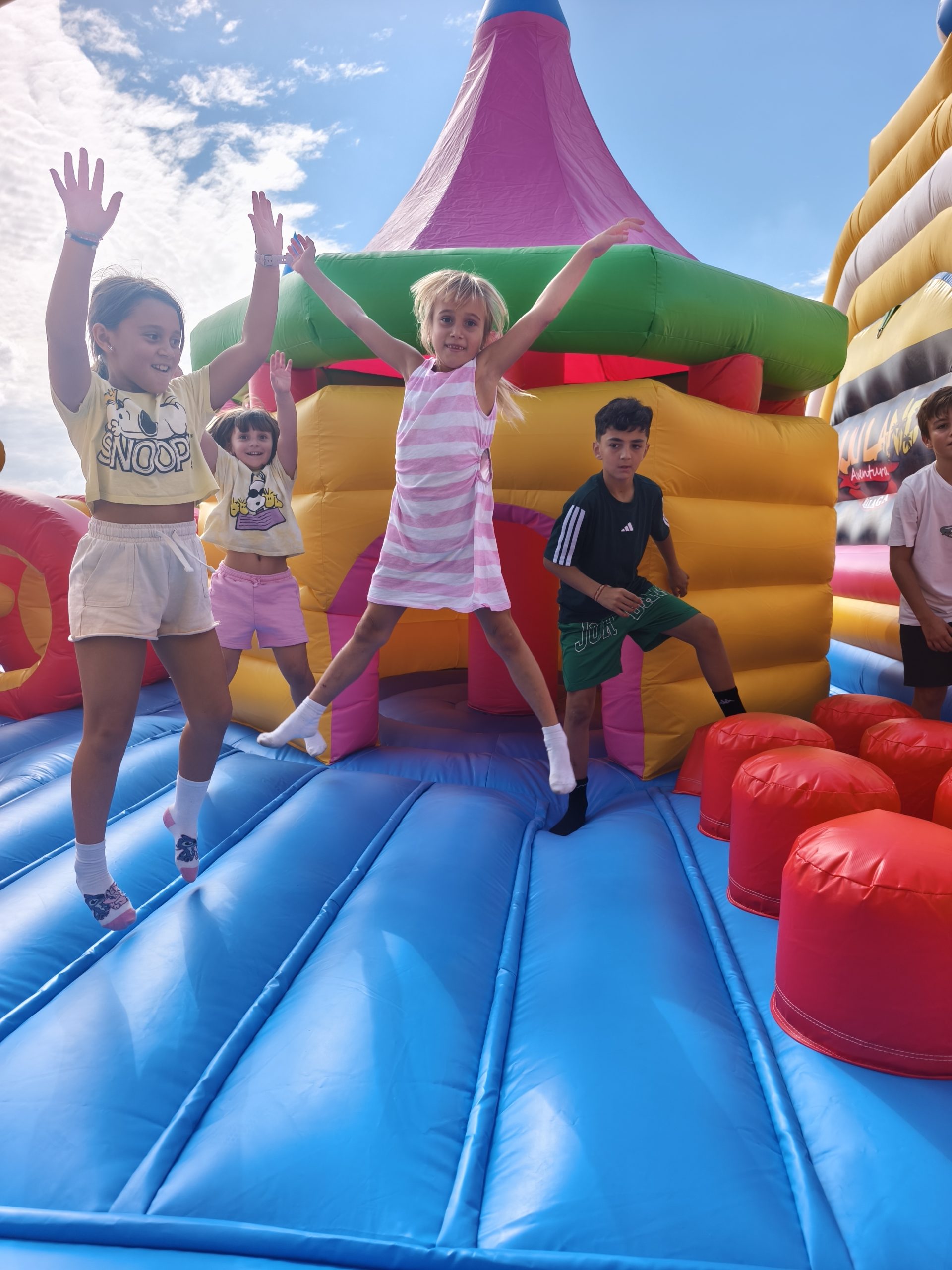 Castillo hinchable para niños en Yujuland, Campanillas, Málaga